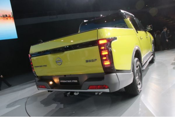 引領(lǐng)皮卡新進(jìn)階 鄭州日產(chǎn)全球化產(chǎn)品突破在即722.jpg