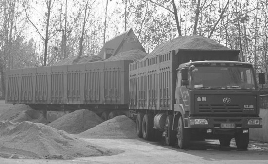 進(jìn)入爆胎高發(fā)期 夏季行車防爆胎全攻略