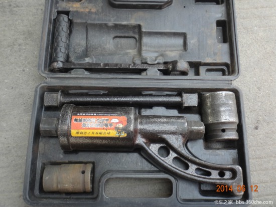 卸不動輪胎怎么辦 增力扳手分分鐘搞定