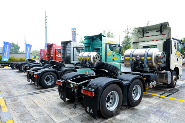 11.1 “金九銀十”商用車市場誰主沉浮?一汽解放以實力作答2346.jpg