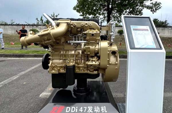 0619-V2【卡車之友】東風(fēng)龍擎 3.0 動力鏈:以場景驅(qū)動重構(gòu)商用車高效運營價值體系1179.jpg