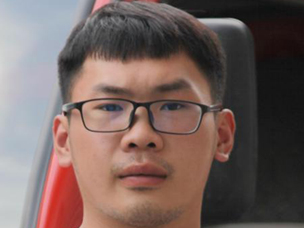 畢業(yè)后的第一份工作:用東風(fēng)多利卡跑順豐