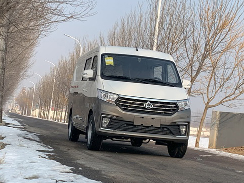 大空間 強動力 長安跨越星V5城配先鋒