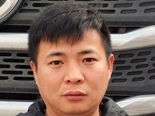 姚進:百公里油耗24升 北京重卡載貨車助我龍年行大運