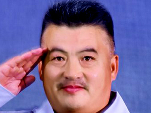 山東區(qū)域首輛解放JH6 460車主馮斌與解放的異樣情緣