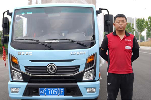 【定稿】-任吾行用戶稿件2-《開東風多利卡任吾行,心里有底!京東大件配送司機拾林的用車經(jīng)》-卡車之友260.jpg