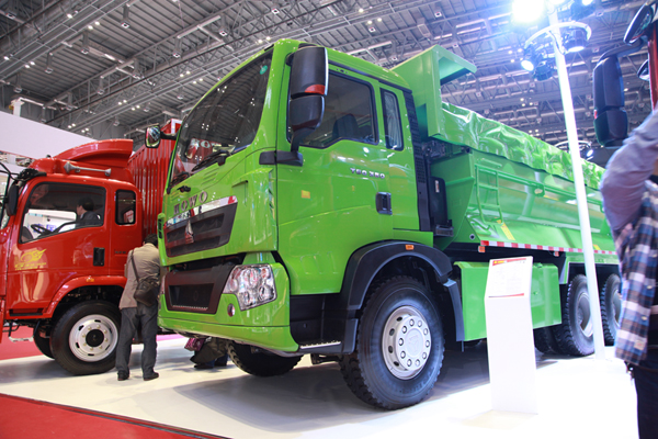 上海車展2015 622.jpg