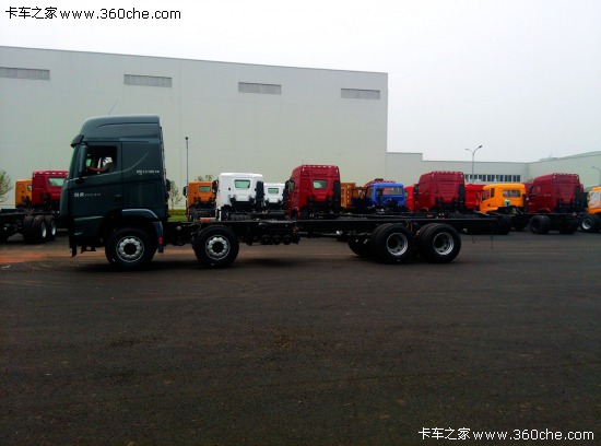 或提前發(fā)售 四川現(xiàn)代創(chuàng)虎載貨底盤曝光