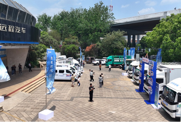 醇擎綠動(dòng) 智領(lǐng)未來:遠(yuǎn)程輕商產(chǎn)品品鑒會(huì)春城啟新章843.jpg