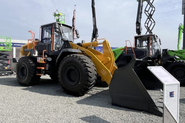 全場景覆蓋 多元技術(shù)布局 福康非道路動力有多強(qiáng)301.jpg