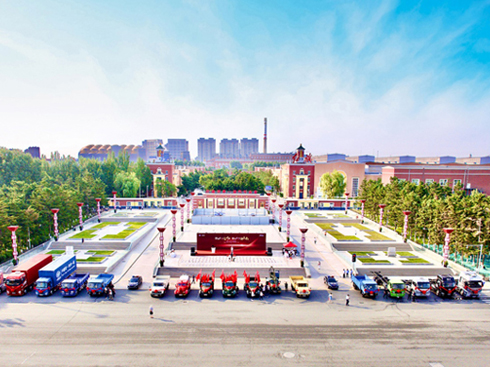 追根溯源,一汽解放七代經(jīng)典卡車巡游 “牛”!