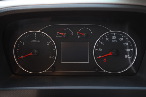 滿足不同市場需求 實拍大金剛ES7(8x2)國六工程車(改1)965.jpg