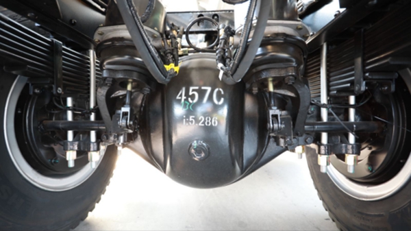 滿足不同市場需求 實拍大金剛ES7(8x2)國六工程車(改1)1393.jpg