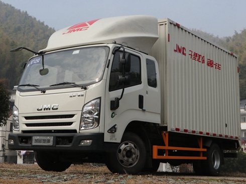 495動力充沛 爬坡有力 山路試駕江鈴凱運寬體廂式輕卡