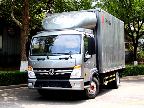 質(zhì)優(yōu)高效輕量化 實(shí)拍東風(fēng)多利卡超能單排廂式輕卡