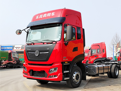 靈活省油跑得快 東風(fēng)天錦KR PLUS 6.8米載貨車實(shí)拍解析