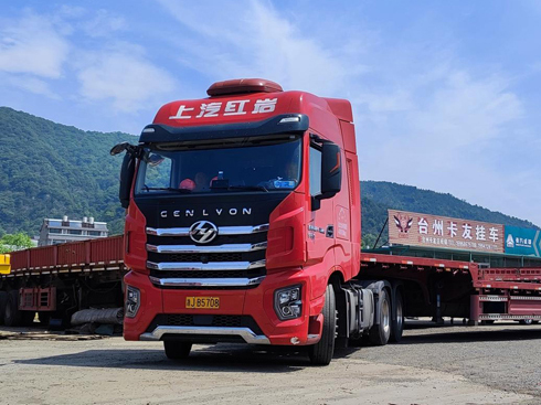 往返2000公里 油耗29L 紅巖杰獅H6牽引車是如何做到的