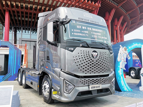 全新歐曼銀河全面升級 以科技引領(lǐng)重卡潮流 打造國內(nèi)重卡新標桿