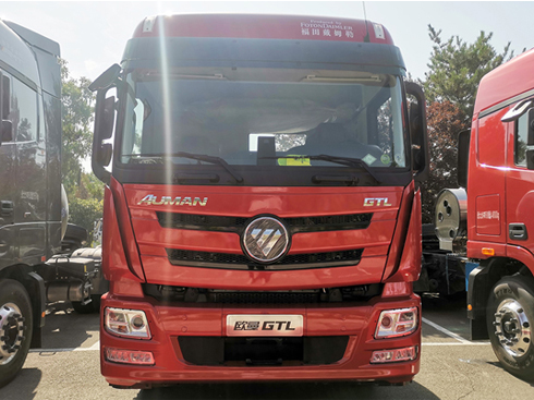 省氣省心 多拉快跑 福田歐曼GTL大馬力燃氣牽引車實拍解析