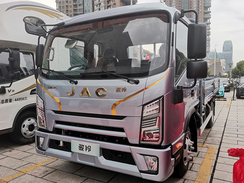 江淮1卡駿鈴金飯碗S9 :完美解決你的運(yùn)輸需求