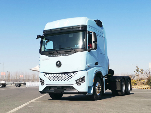 百年信物,薪火相傳:陜汽延安S700開創(chuàng)國內(nèi)高端重卡新格局