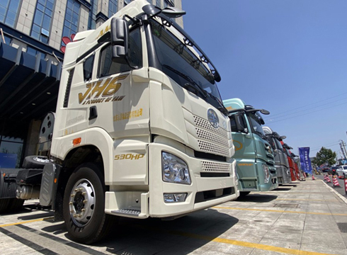 永昌物流:選解放JH6 LNG牽引車(chē) 走“降本增效”之路