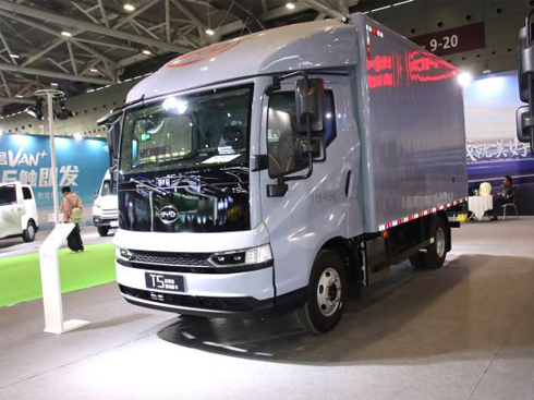 技術(shù)為王 比亞迪T5DM混動輕卡提速正當(dāng)時