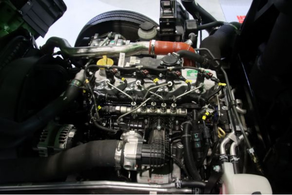 油電雙擎 高效運(yùn)營(yíng) 瑞沃金剛S3混動(dòng)版成為城建工程運(yùn)輸新選擇957.jpg