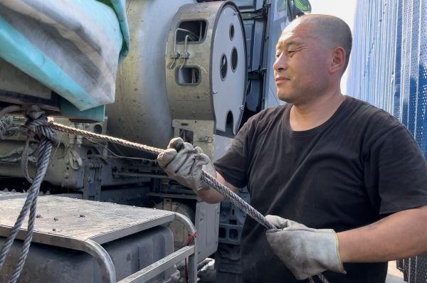 (報道 修改)歐曼銀河5M 14N 510 燃?xì)廛嚸禾窟\輸紀(jì)實849.jpg