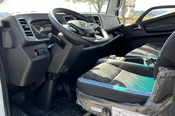 【卡車之友】強動力 高承載 奧鈴智藍EL-plus山區(qū)版縱行山野1779.jpg