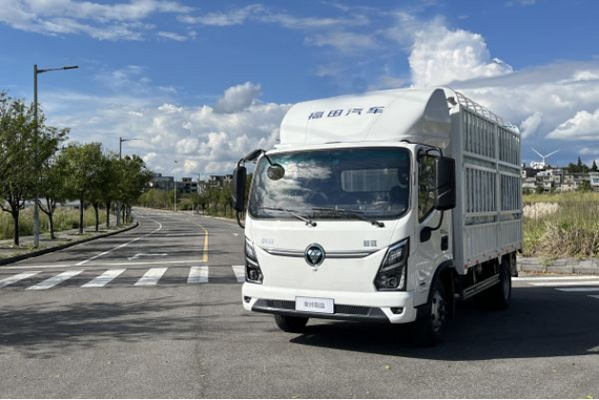【卡車之友】強動力 高承載 奧鈴智藍EL-plus山區(qū)版縱行山野1956.jpg
