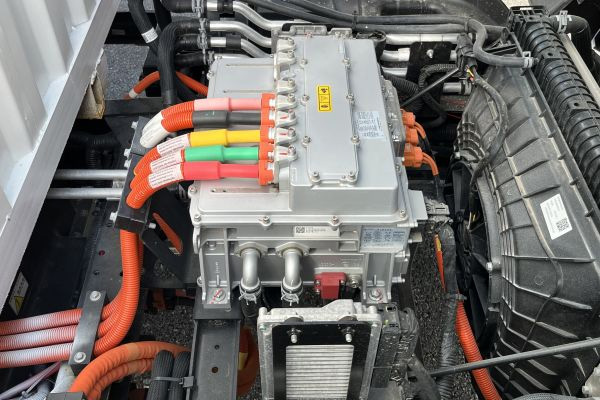 【卡車之友】強動力 高承載 奧鈴智藍EL-plus山區(qū)版縱行山野908.jpg