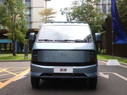 公路小高鐵 能裝又能拉 星塔引領(lǐng)小卡價值突破