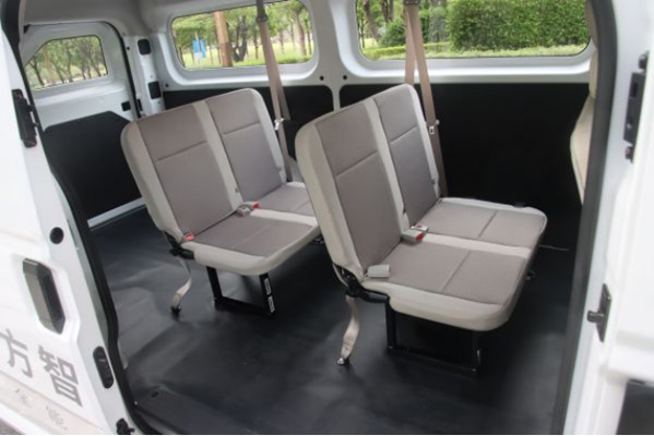 10.9卡車之友-更大8方 快充外放 跨越星光純電VAN新榜樣1387.jpg