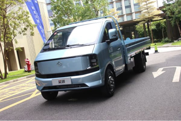 10.9卡車之友-公路小高鐵 能裝又能拉 星塔引領(lǐng)小卡價值突破178.jpg