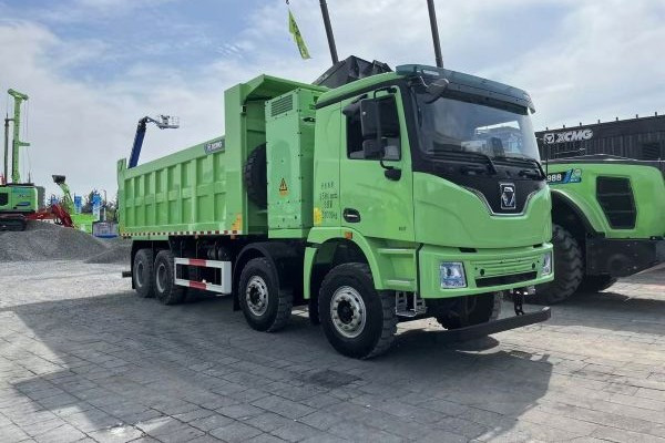 大功率 自主技術(shù) 徐工換電自卸“綠巨人”登場(2)445.jpg