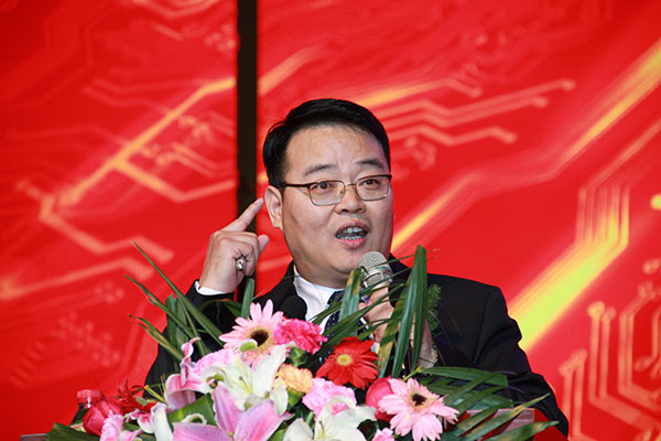 中國(guó)重汽副總裁劉培民.JPG