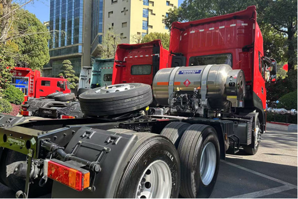 是亂相還是怪象? 重卡行業(yè)“第一”滿天飛1840.jpg